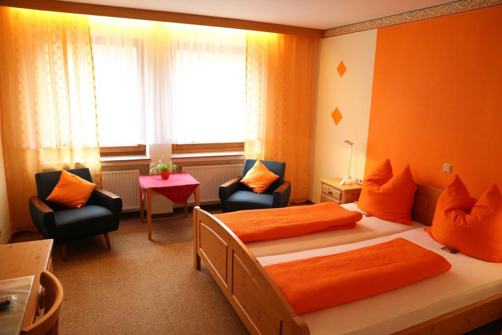 Hotel Bechtel Burbach  객실 사진