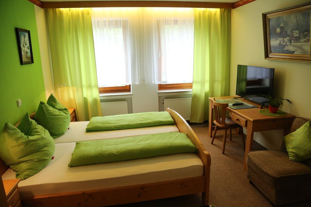 Hotel Bechtel Burbach  객실 사진