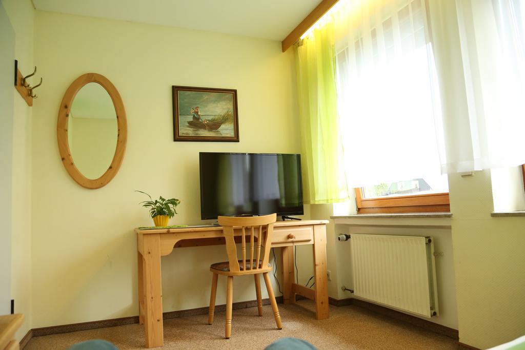 Hotel Bechtel Burbach  객실 사진